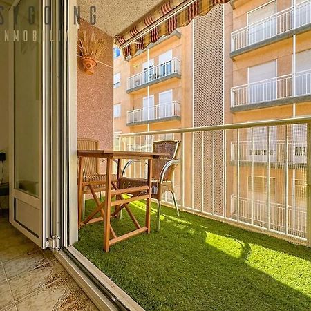 Bright Apartment In The Centre サンタ・ポラ エクステリア 写真