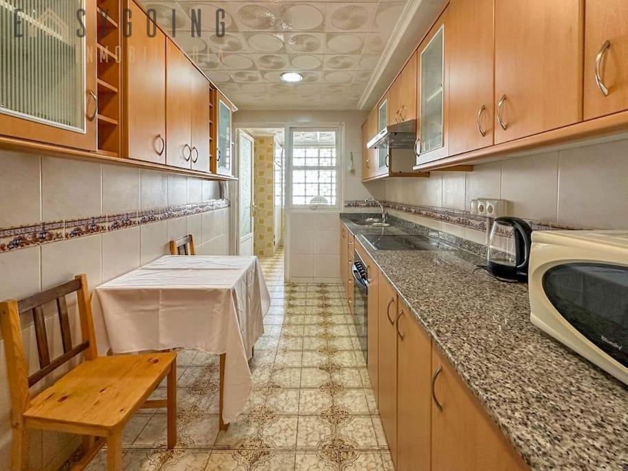 Bright Apartment In The Centre サンタ・ポラ エクステリア 写真