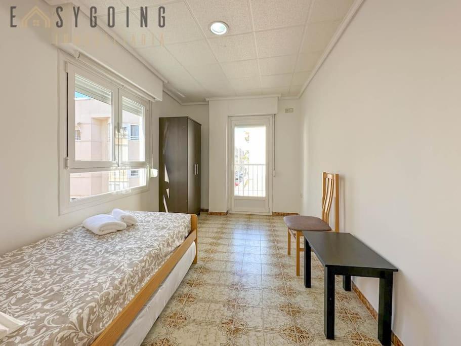 Bright Apartment In The Centre サンタ・ポラ エクステリア 写真